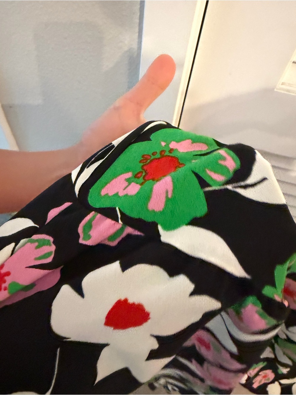 Who What Wear floral print sleeveless dress featuring a high-low hem. - Picture 13 of 13